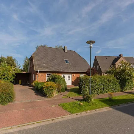 Holiday home Ferienhaus Ruh Di Ut Id 412 Toenning